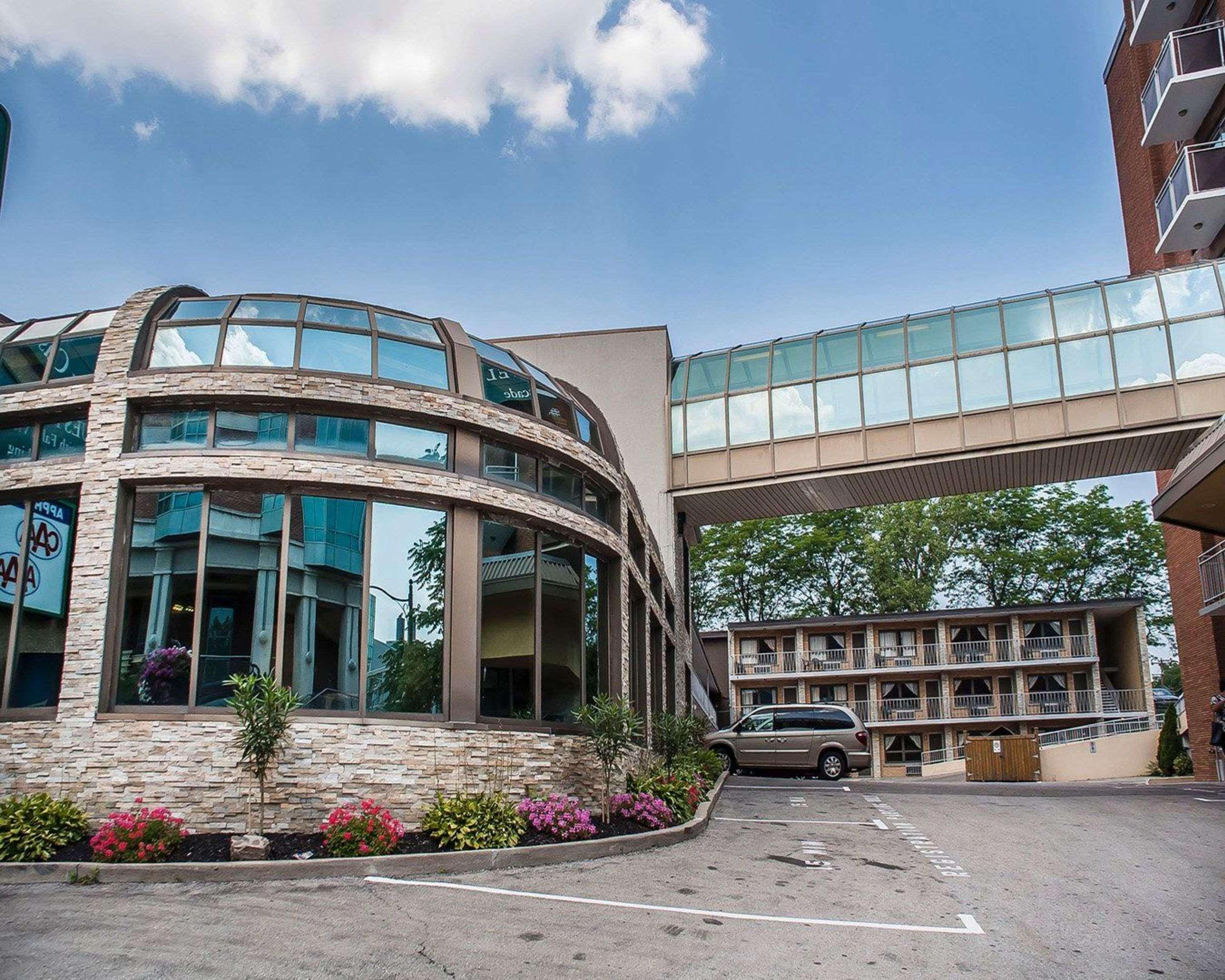 Quality Hotel Fallsview Cascade Ніагара-Фоллс Екстер'єр фото