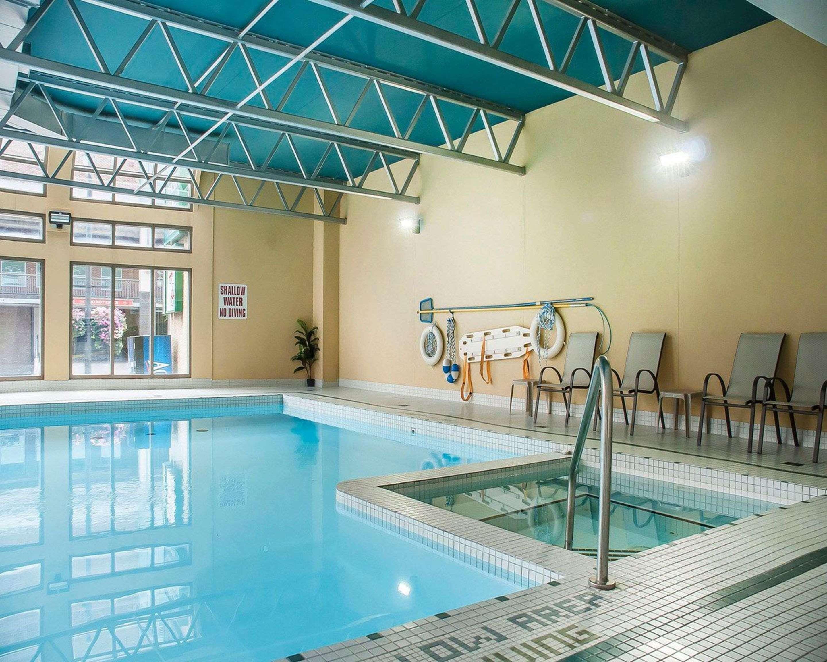 Quality Hotel Fallsview Cascade Ніагара-Фоллс Екстер'єр фото