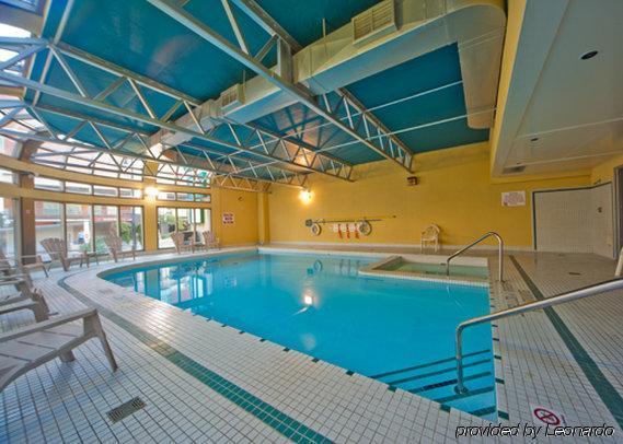 Quality Hotel Fallsview Cascade Ніагара-Фоллс Зручності фото