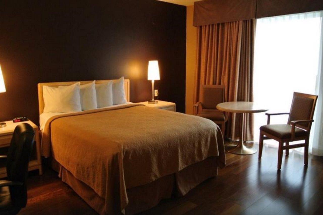 Quality Hotel Fallsview Cascade Ніагара-Фоллс Екстер'єр фото